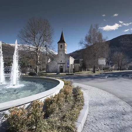 8 Personnes Lary Village Proche Centre-ville - Fr-1-296-381 *