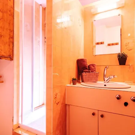 8 Personnes Lary Village Proche Centre-ville - Fr-1-296-381 * Saint-Lary-Soulan